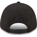 siltovka-zaoblena-cierna-snapback-9forty-black-and-gold-chicago-bulls-nba-new-era