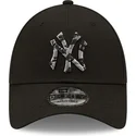 siltovka-zaoblena-cierna-nastavitelny-9forty-camo-infill-new-york-yankees-mlb-new-era