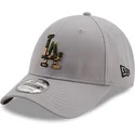 verstellbare-graue-9forty-kappe-mit-gebogenem-schirm-und-camo-infill-der-los-angeles-dodgers-mlb-von-new-era
