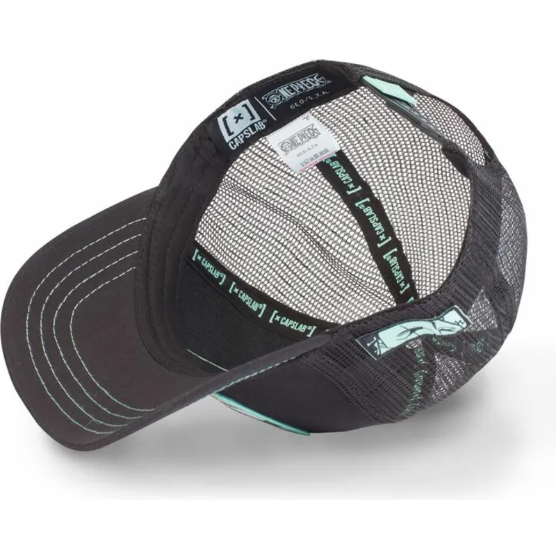 schwarze-trucker-cap-roronoa-zoro-zor2-one-piece-von-capslab