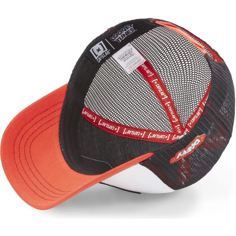 siltovka-zaoblena-biely-snapback-loo5-daf1-kacer-duffy-looney-tunes-capslab