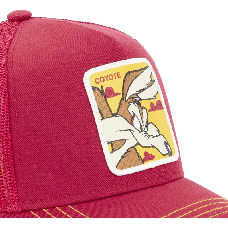 cap-zaoblena-red-snapback-coyote-looney-tunes-capslab cap-zaoblena-red-snapback-coyote-looney-tunes-capslab