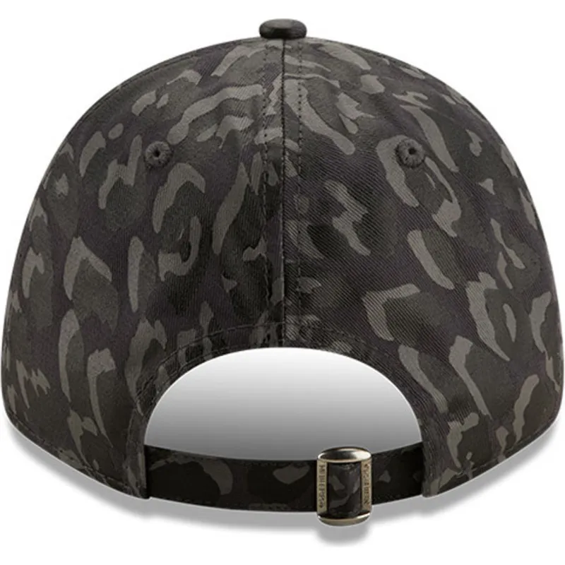 siltovka-zaoblena-kamuflaz-nastavitelny-9forty-all-over-camo-chicago-bulls-nba-new-era