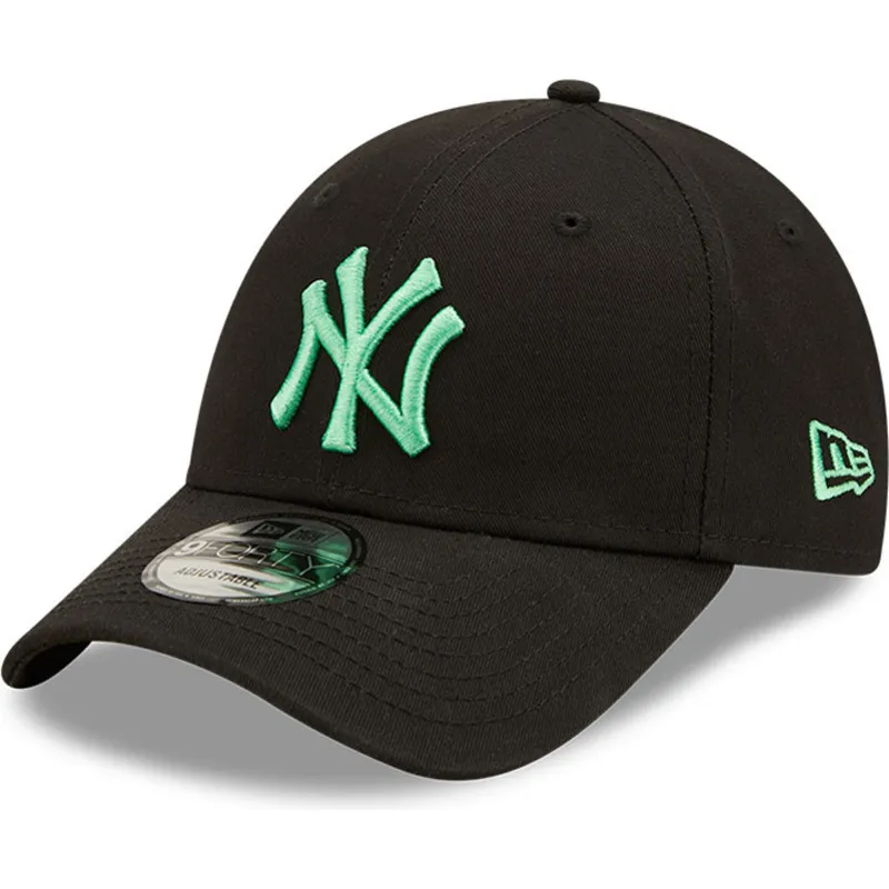 siltovka-zaoblena-cierna-nastavitelny-9forty-league-essential-new-york-yankees-mlb-new-era siltovka-zaoblena-cierna-nastavitelny-9forty-league-essential-new-york-yankees-mlb-new-era