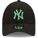 siltovka-zaoblena-cierna-nastavitelny-9forty-league-essential-new-york-yankees-mlb-new-era