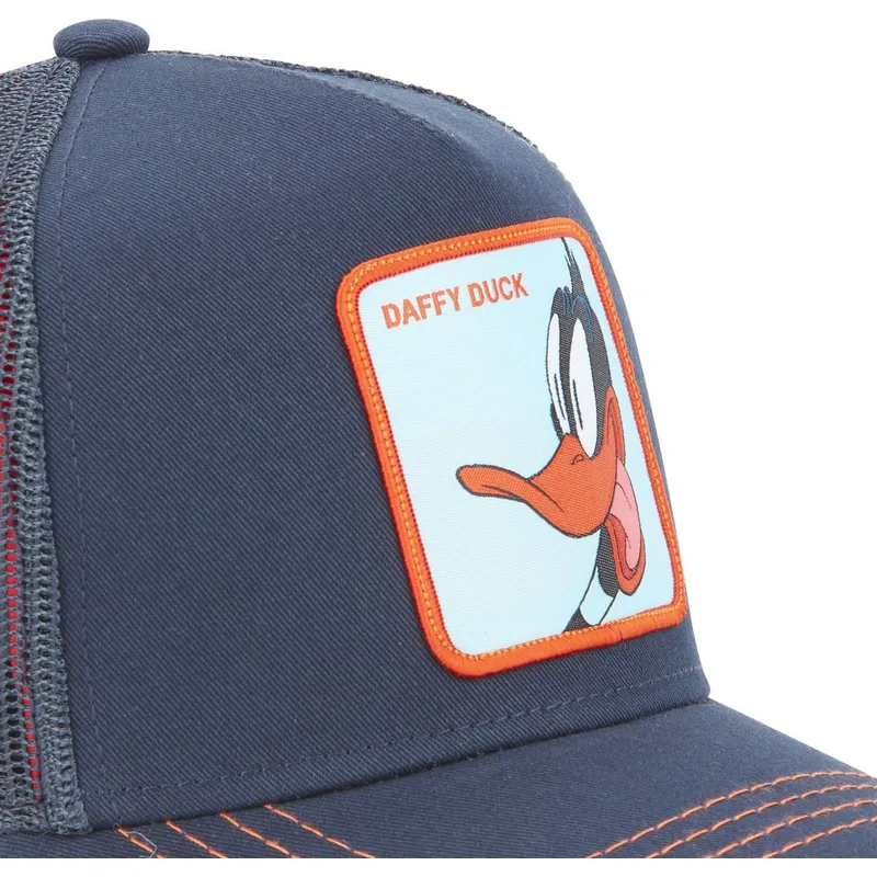 siltovka-zaoblena-tmavomodra-snapback-loo5-daf2-kacer-duffy-looney-tunes-capslab
