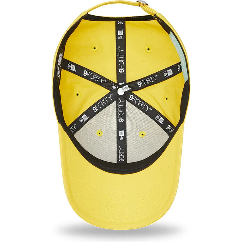 siltovka-zaoblena-zlta-nastavitelny-9forty-essential-vespa-piaggio-new-era