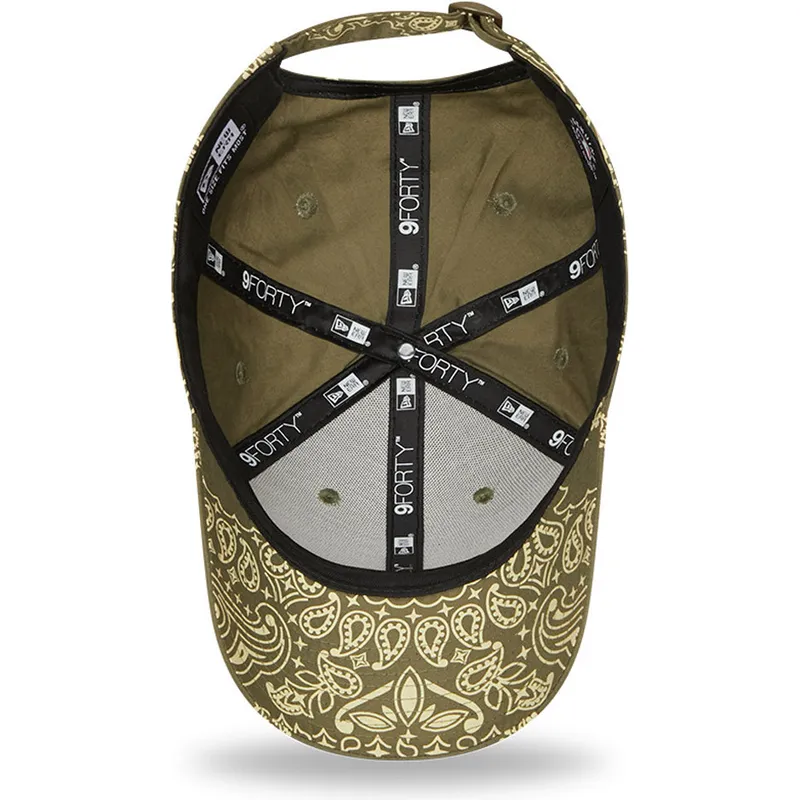 siltovka-zaoblena-zelena-nastavitelny-9forty-paisley-print-new-york-yankees-mlb-new-era siltovka-zaoblena-zelena-nastavitelny-9forty-paisley-print-new-york-yankees-mlb-new-era