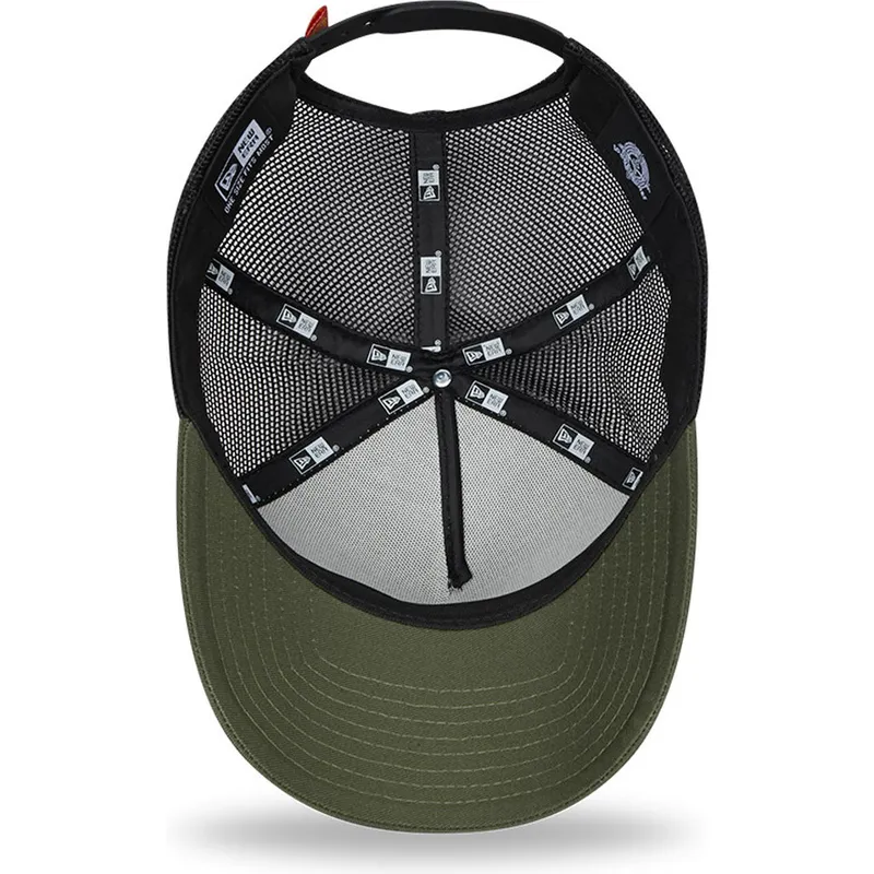 siltovka-zaoblena-biely-snapback-a-frame-character-sports-piolin-looney-tunes-new-era