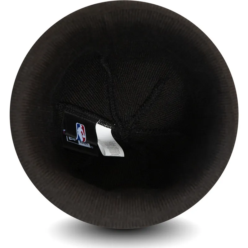 ciapka-cierna-team-cuff-chicago-bulls-nba-new-era