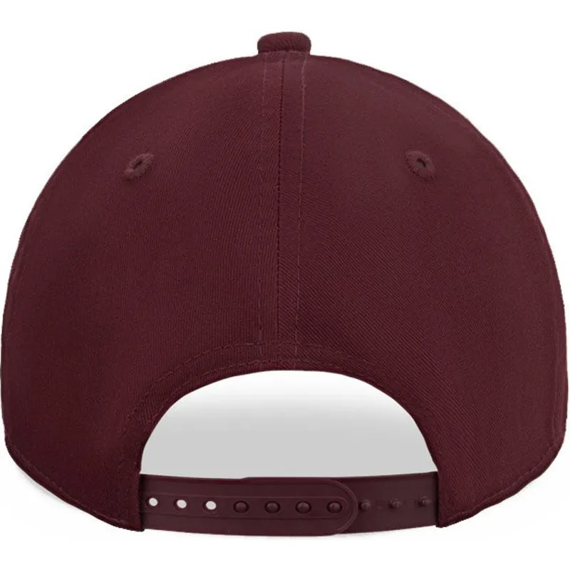 siltovka-zaoblena-cervena-snapback-9forty-league-essential-new-york-yankees-mlb-new-era