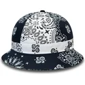 vedra-tmavomodra-paisley-explorer-new-era