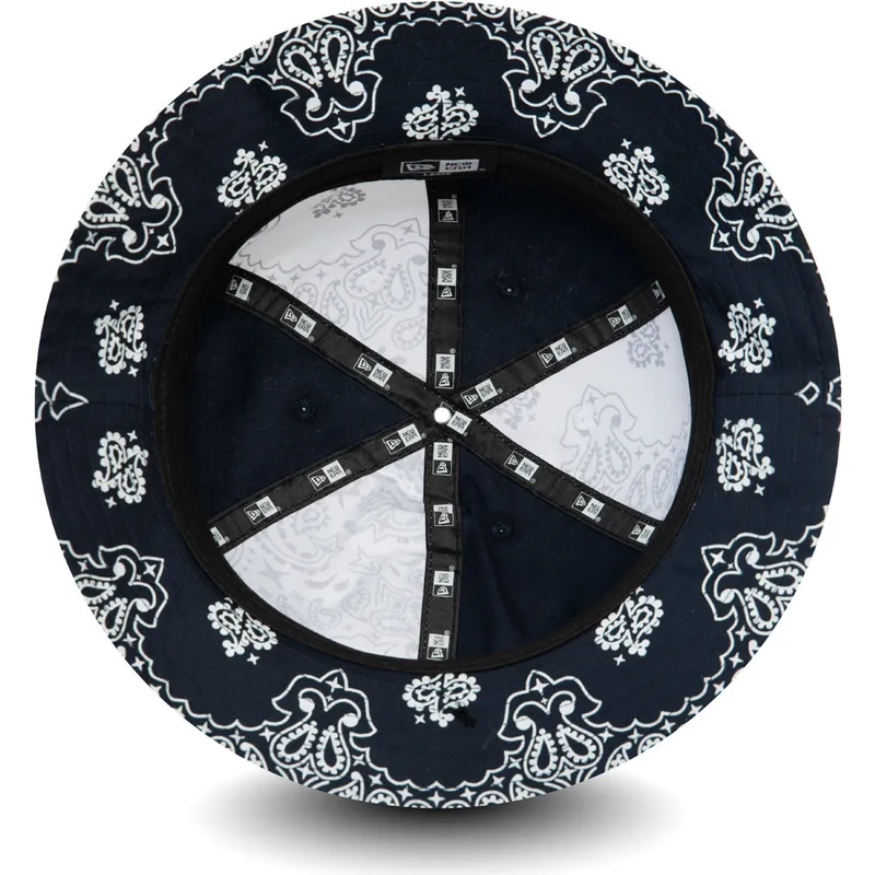 vedra-tmavomodra-paisley-explorer-new-era