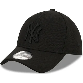 schwarze-gebogene-verstellbare-kappe-mit-schwarzem-logo-39thirty-diamond-era-von-new-york-yankees-mlb-von-new-era