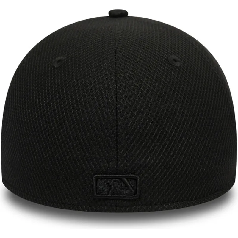 siltovka-zaoblena-cierna-upravena-39thirty-diamond-era-new-york-yankees-mlb-new-era