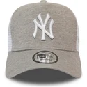 siltovka-zaoblena-siva-snapback-a-frame-jersey-essential-new-york-yankees-mlb-new-era