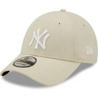 New Era Curved Brim 9FORTY Diamond Era New York Yankees MLB Beige Adjustable Cap