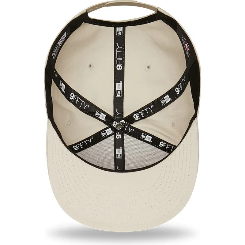 siltovka-rovna-siva-snapback-9fifty-league-essential-new-york-yankees-mlb-new-era siltovka-rovna-siva-snapback-9fifty-league-essential-new-york-yankees-mlb-new-era