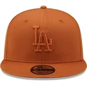 siltovka-rovna-hneda-snapback-9fifty-league-essential-los-angeles-dodgers-mlb-new-era
