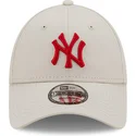 cap-zaoblena-beige-adjustable-strap-9forty-league-essential-new-york-yankees-mlb-new-era