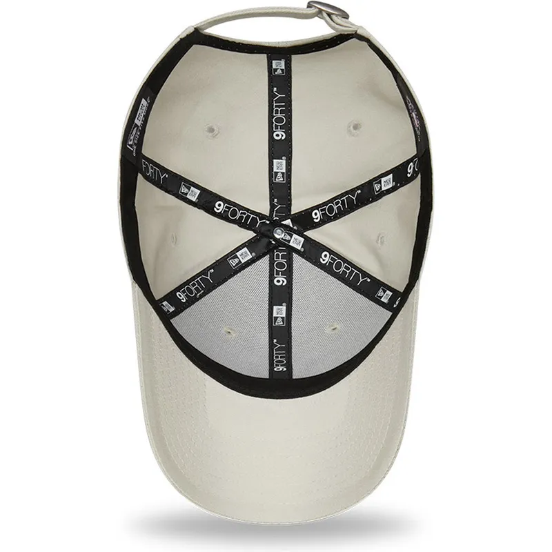cap-zaoblena-beige-adjustable-strap-9forty-league-essential-new-york-yankees-mlb-new-era
