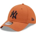 new-era-39thirty-league-essential-new-york-yankees-mlb-braune-gebogene-anpassbare-kappe