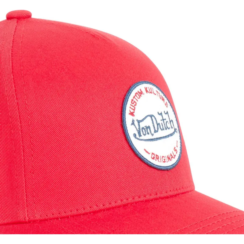 rote-gebogene-snapback-kappe-kustom-kulture-col-red1-von-von-dutch