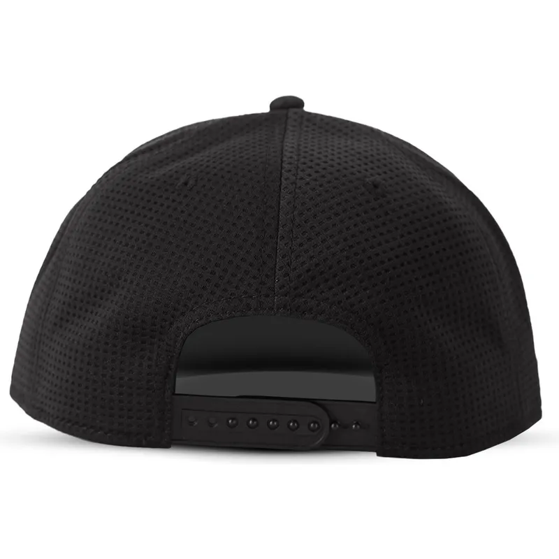 siltovka-rovna-cierna-snapback-metal-badge-difuzed