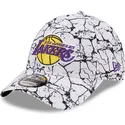 siltovka-zaoblena-biely-nastavitelny-9forty-marble-los-angeles-lakers-nba-new-era