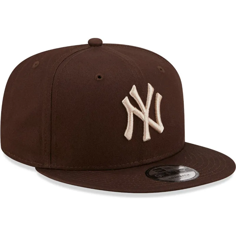 siltovka-rovna-hneda-snapback-9fifty-league-essential-new-york-yankees-mlb-new-era