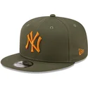 siltovka-rovna-zelena-snapback-9fifty-league-essential-new-york-yankees-mlb-new-era