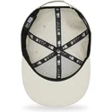 siltovka-rovna-bezova-snapback-9fifty-league-essential-new-york-yankees-mlb-new-era