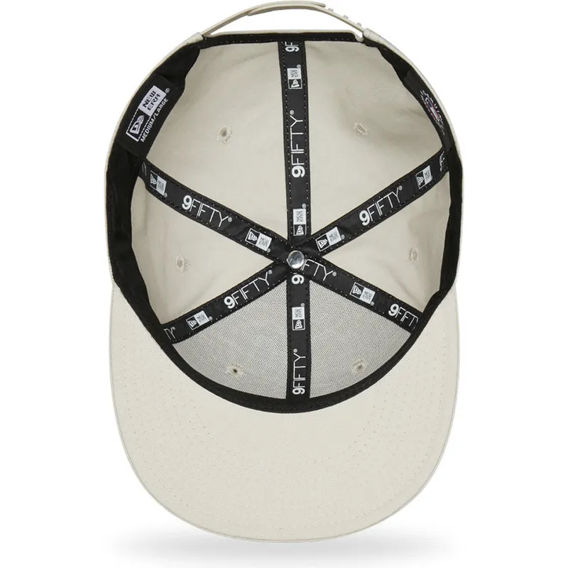 siltovka-rovna-bezova-snapback-9fifty-league-essential-new-york-yankees-mlb-new-era siltovka-rovna-bezova-snapback-9fifty-league-essential-new-york-yankees-mlb-new-era