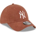 siltovka-zaoblena-hneda-upravena-39thirty-cord-new-york-yankees-mlb-new-era