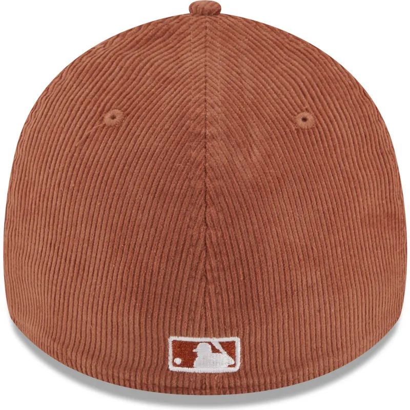 siltovka-zaoblena-hneda-upravena-39thirty-cord-new-york-yankees-mlb-new-era