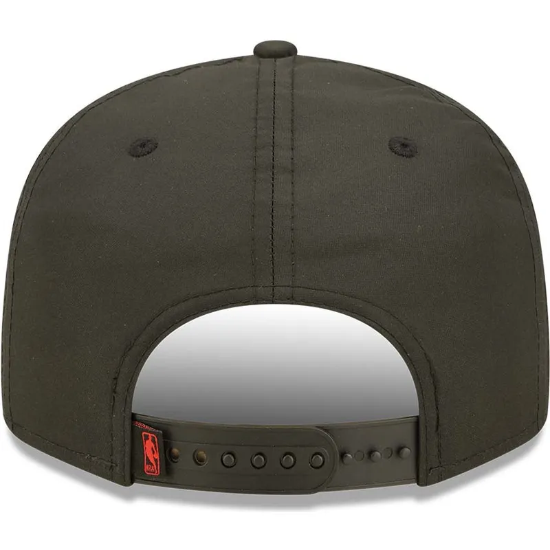 siltovka-rovna-cierna-snapback-9fifty-neon-pack-chicago-bulls-nba-new-era