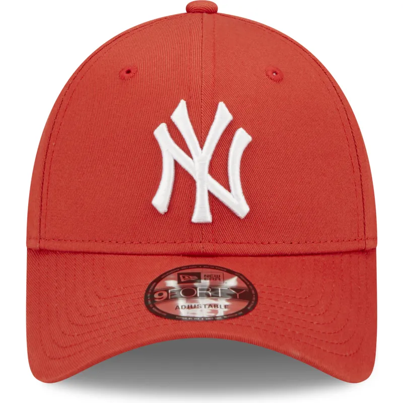 siltovka-zaoblena-cervena-nastavitelny-9forty-league-essential-new-york-yankees-mlb-new-era