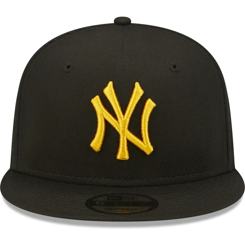 siltovka-rovna-cierna-snapback-9fifty-league-essential-new-york-yankees-mlb-new-era