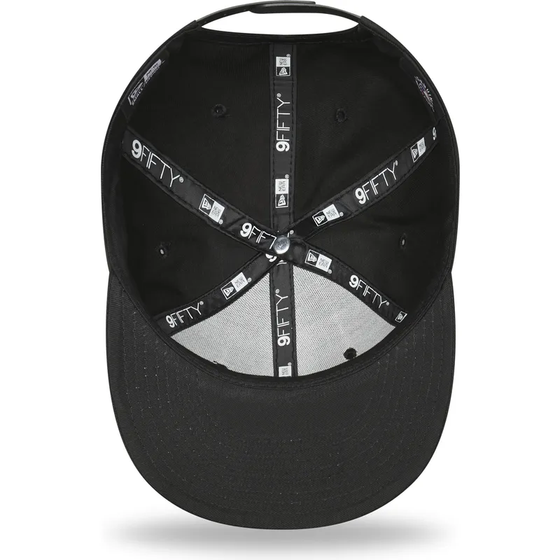 siltovka-rovna-cierna-snapback-9fifty-league-essential-new-york-yankees-mlb-new-era