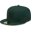 siltovka-rovna-zelena-upravena-59fifty-league-essential-new-york-yankees-mlb-new-era