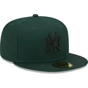 siltovka-rovna-zelena-upravena-59fifty-league-essential-new-york-yankees-mlb-new-era