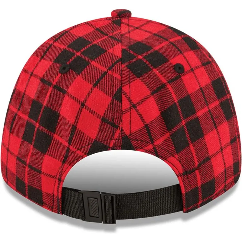 siltovka-zaoblena-cervena-nastavitelny-9forty-plaid-boston-red-sox-mlb-new-era siltovka-zaoblena-cervena-nastavitelny-9forty-plaid-boston-red-sox-mlb-new-era