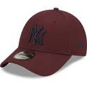 siltovka-zaoblena-cervena-nastavitelny-9forty-league-essential-new-york-yankees-mlb-new-era