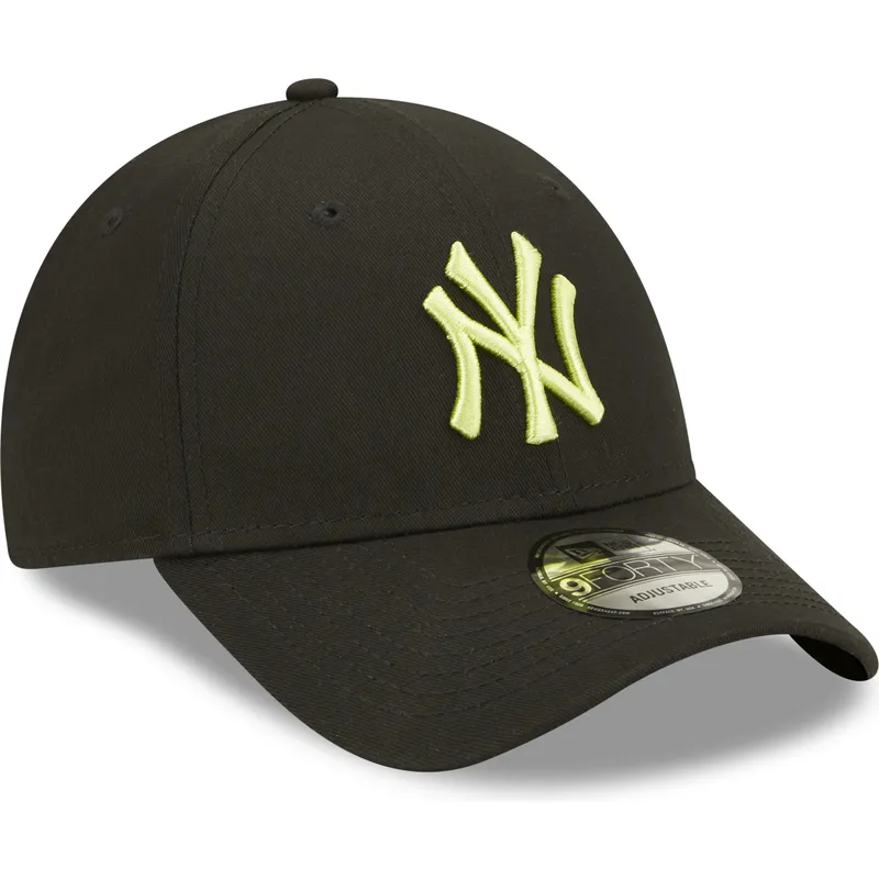 siltovka-zaoblena-cierna-nastavitelny-9forty-league-essential-new-york-yankees-mlb-new-era siltovka-zaoblena-cierna-nastavitelny-9forty-league-essential-new-york-yankees-mlb-new-era