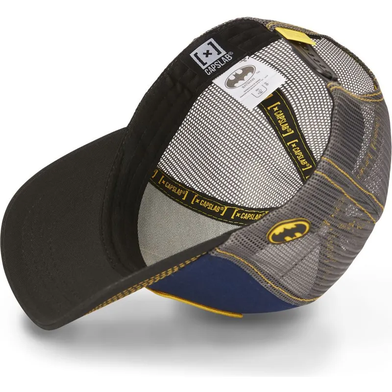 siltovka-zaoblena-tmavomodra-snapback-cru2-batman-dc-comics-capslab siltovka-zaoblena-tmavomodra-snapback-cru2-batman-dc-comics-capslab