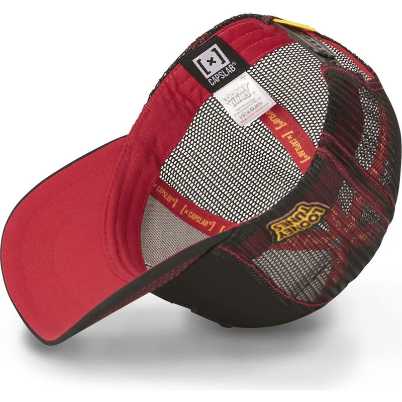cap-zaoblena-black-snapback-bugs-bunny-and-daffy-duck-looney-tunes-capslab