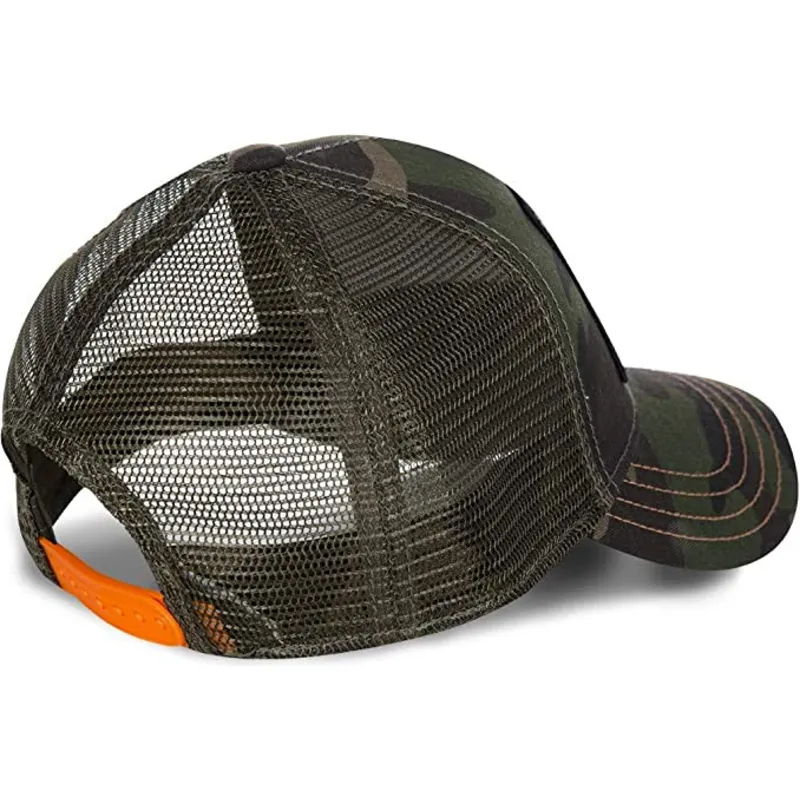 cap-zaoblena-camouflage-snapback-von-dutch