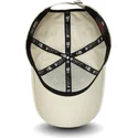 cap-zaoblena-beige-adjustable-strap-negro-9forty-league-essential-new-york-yankees-mlb-new-era