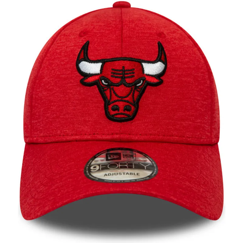 cap-zaoblena-red-adjustable-strap-9forty-shadow-tech-chicago-bulls-nba-new-era