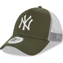 grune-und-weisse-trucker-kappe-9forty-a-frame-der-new-york-yankees-mlb-von-new-era